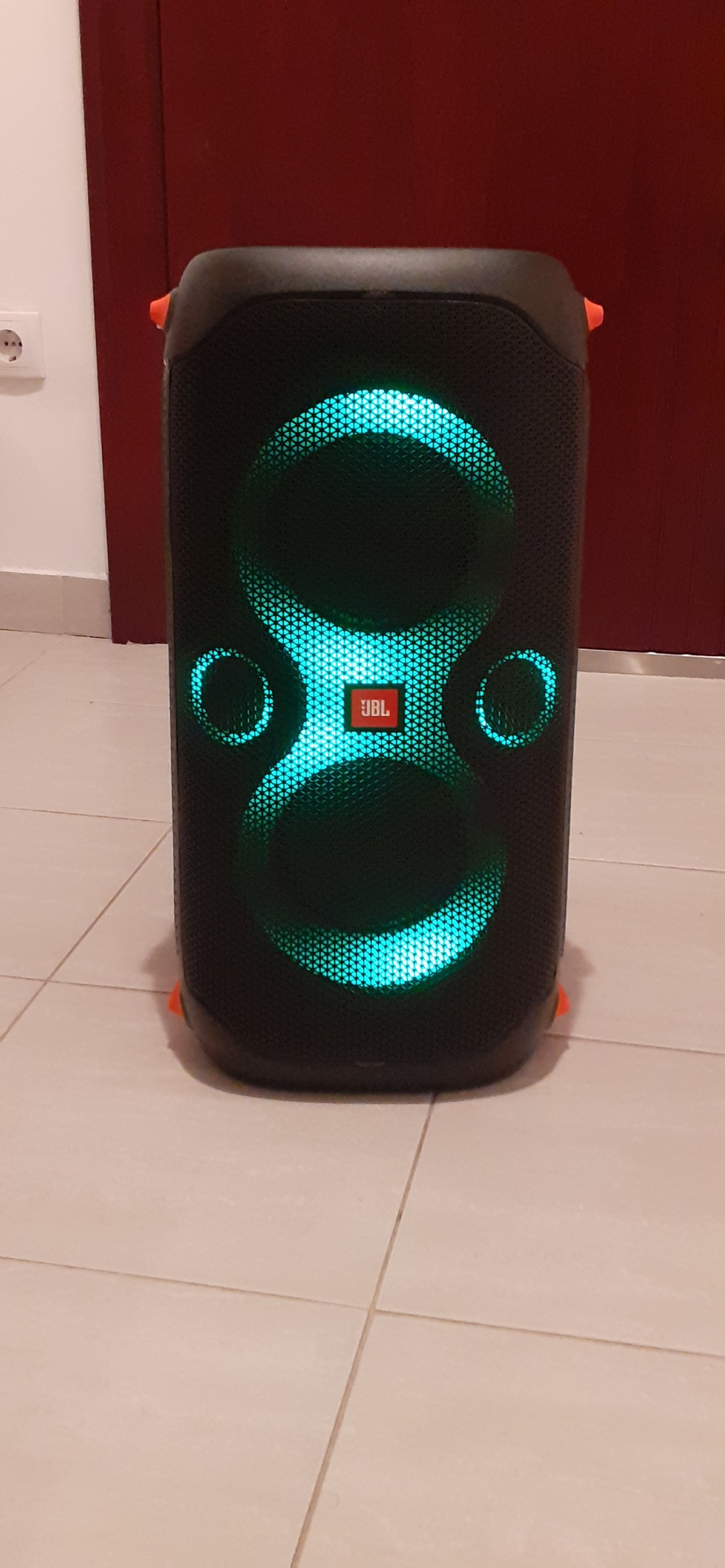 Jbl Partybox 110  bluetooth zvučnik | rentam.ba